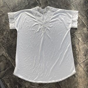 Vintage AVON FASHIONS Elegant White Lace Trim V-Neck Coquette Sleep Top